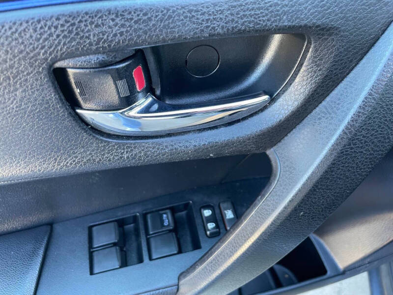 2018 Toyota Corolla SE - Image 22