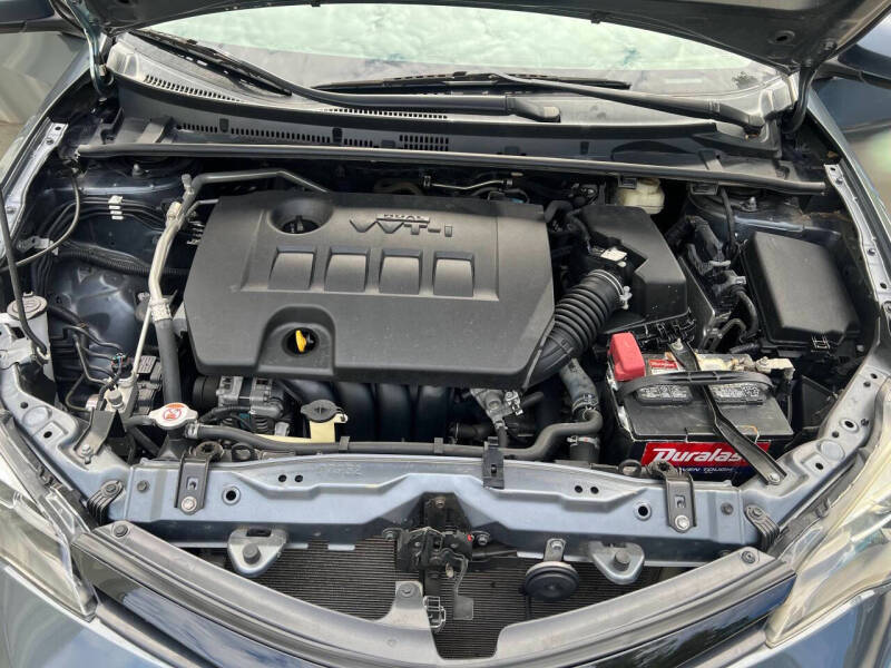 2018 Toyota Corolla SE - Image 25