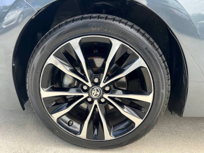 2018 Toyota Corolla SE - Image 26