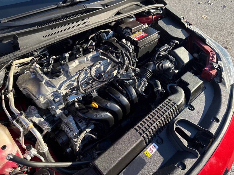 2020 Toyota Corolla LE - Image 17