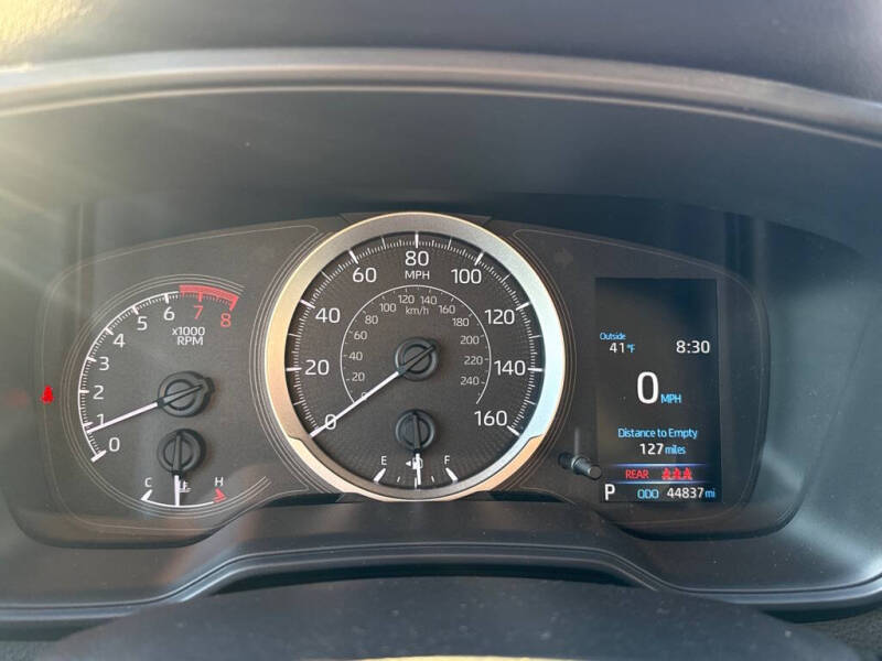 2020 Toyota Corolla LE - Image 8