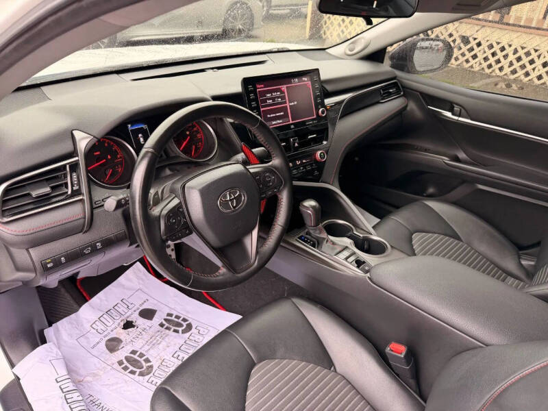 2022 Toyota Camry TRD - Image 15