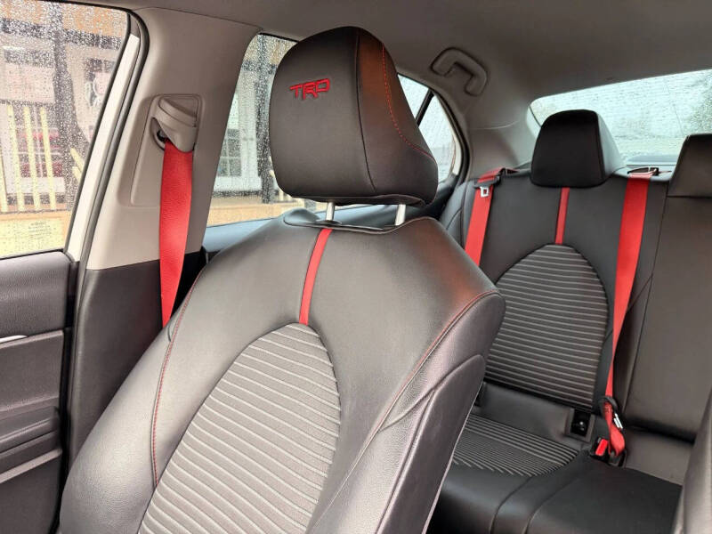 2022 Toyota Camry TRD - Image 23