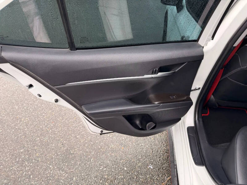 2022 Toyota Camry TRD - Image 24