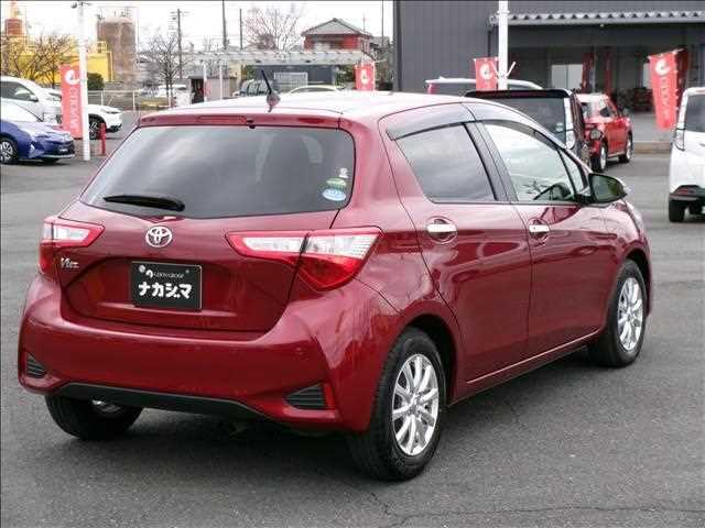 2020 Toyota Vitz - Image 3