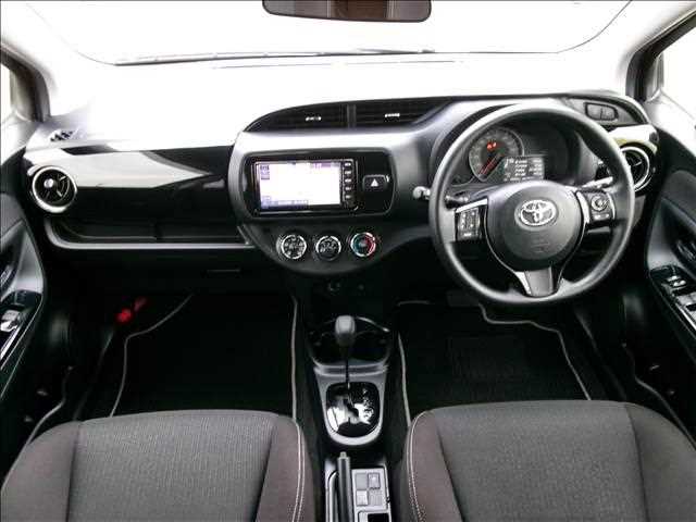 2020 Toyota Vitz - Image 9