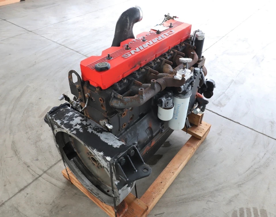 Cummins ISL 330 Series 24v 8.3L Engine - Image 3