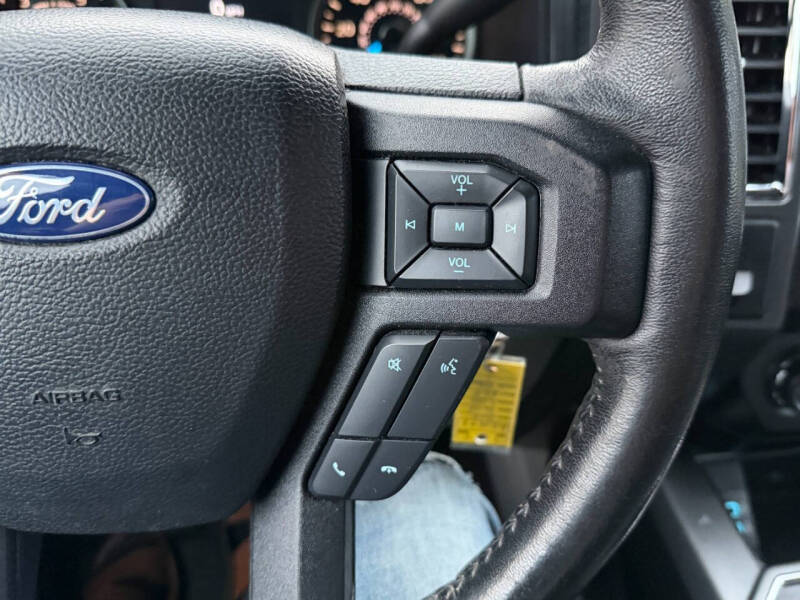 2017 Ford F-150 XLT - Image 23