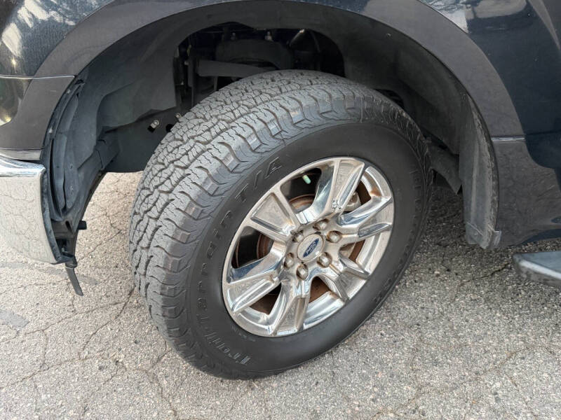 2017 Ford F-150 XLT - Image 31