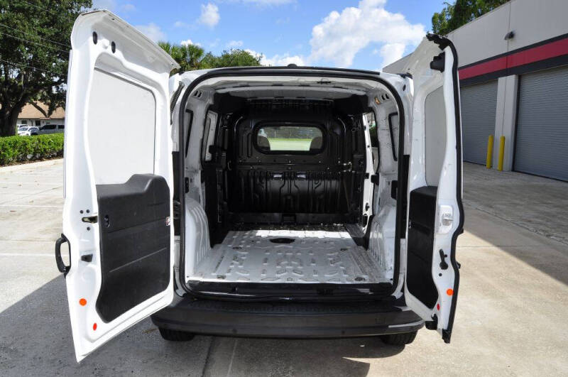 2018 RAM ProMaster City - Image 14
