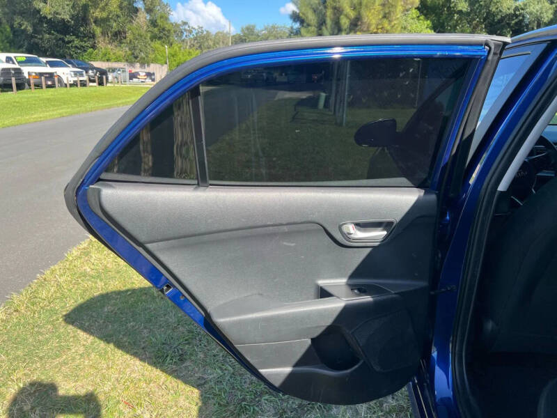 2020 Kia Rio - Image 20