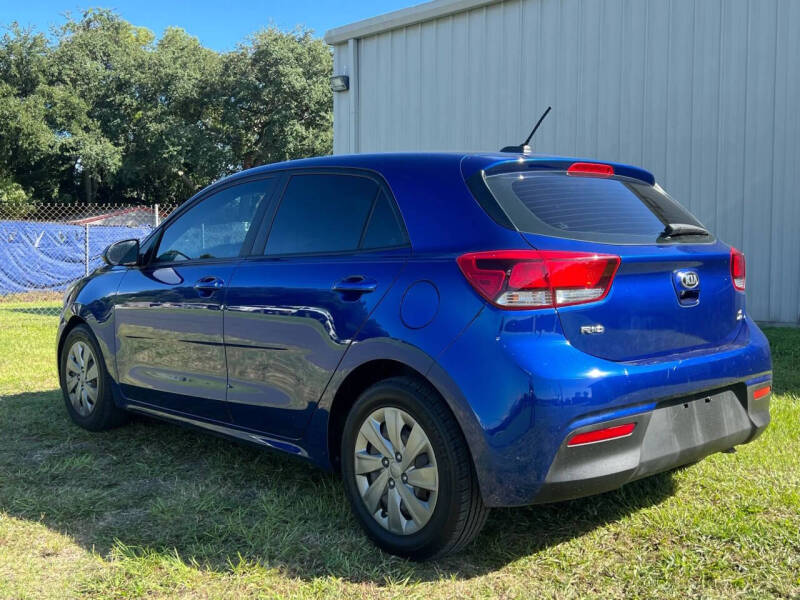 2020 Kia Rio - Image 5