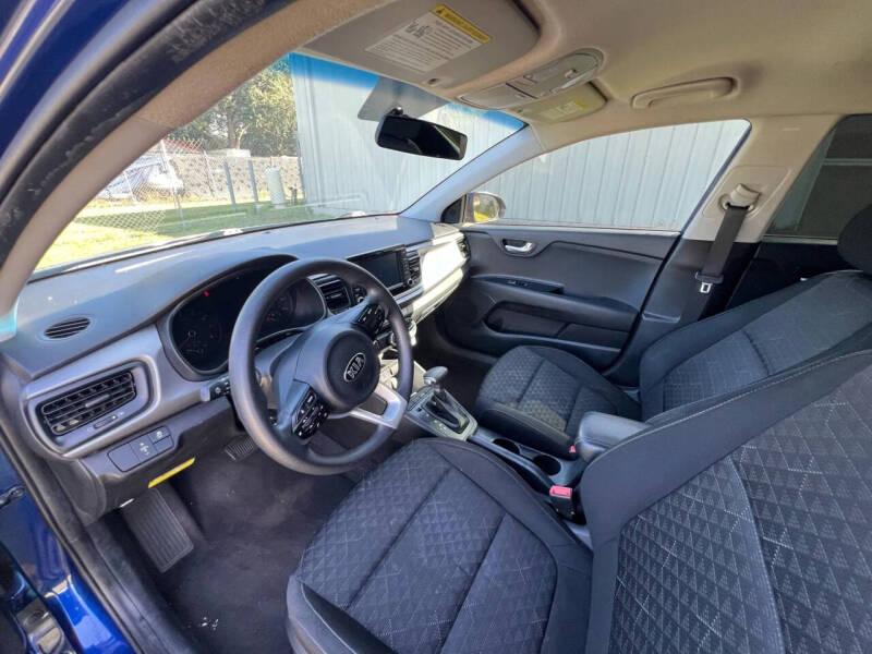 2020 Kia Rio - Image 8