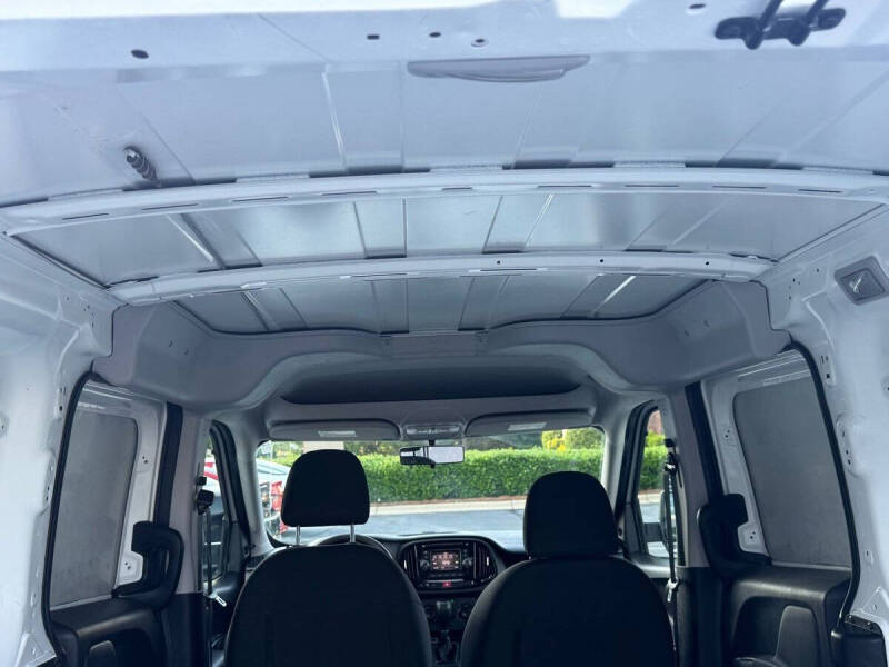 2020 RAM ProMaster City - Image 32