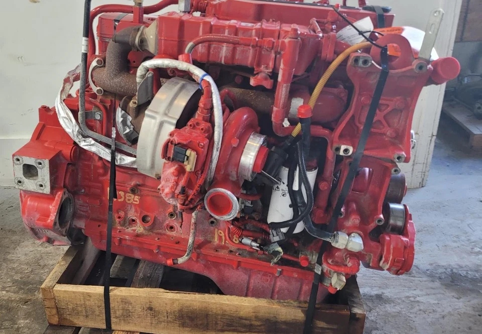 2021 Freightliner M2 106 Cummins 6.7L engine - Image 7