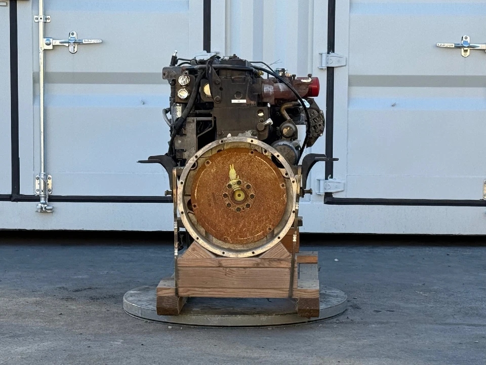 Cummins CG-275 Series 24v 8.3L Engine - Image 9