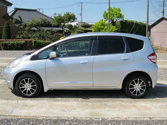 2010 Honda Fit - Image 3