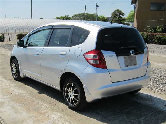 2010 Honda Fit - Image 4