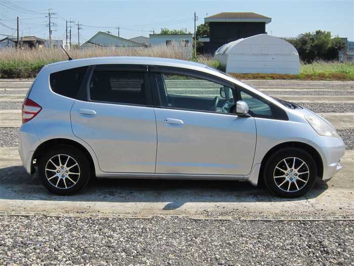 2010 Honda Fit - Image 7