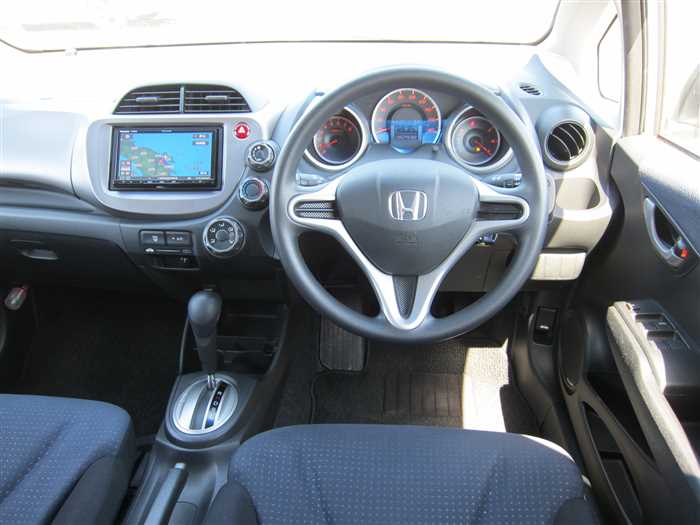 2010 Honda Fit - Image 21