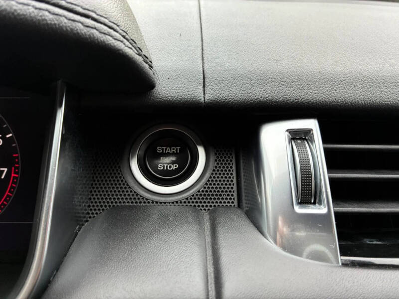 2020 Land Rover Range Rover Sport HST - Image 22