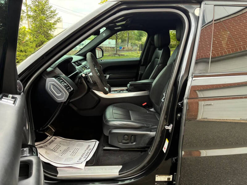 2020 Land Rover Range Rover Sport HST - Image 10