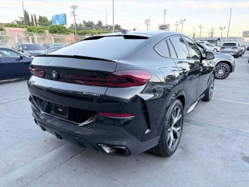 2024 BMW X6 xDrive40i - Image 24