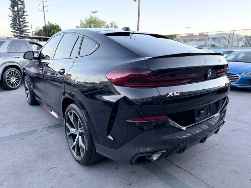 2024 BMW X6 xDrive40i - Image 26
