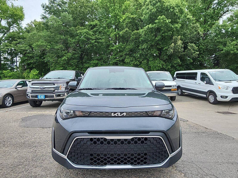 2024 Kia Soul LX - Image 8