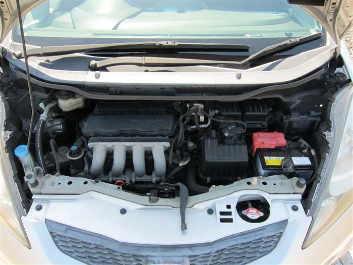 2010 Honda Fit - Image 28