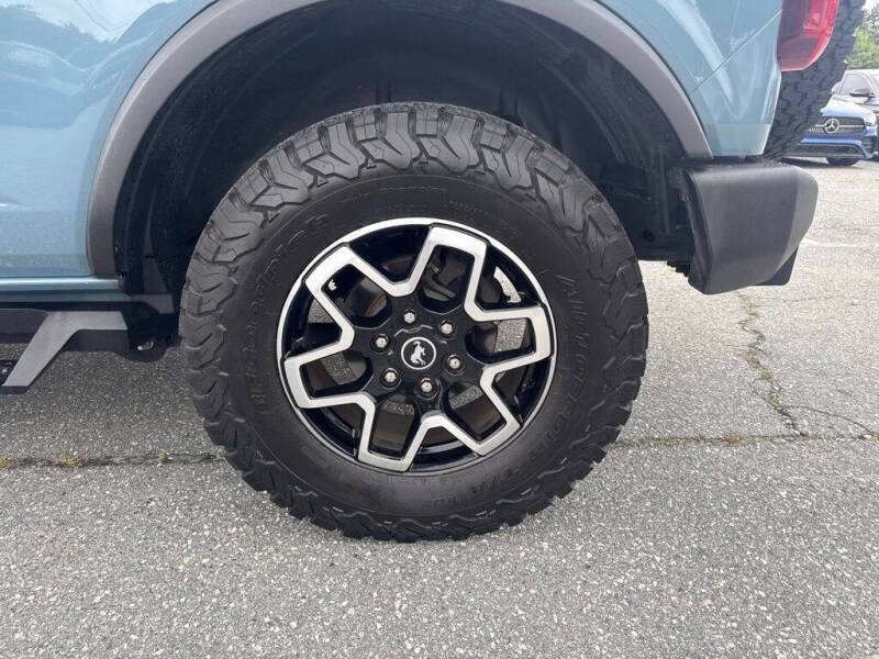 2022 Ford Bronco 4x4 Base 4dr SUV - Image 7