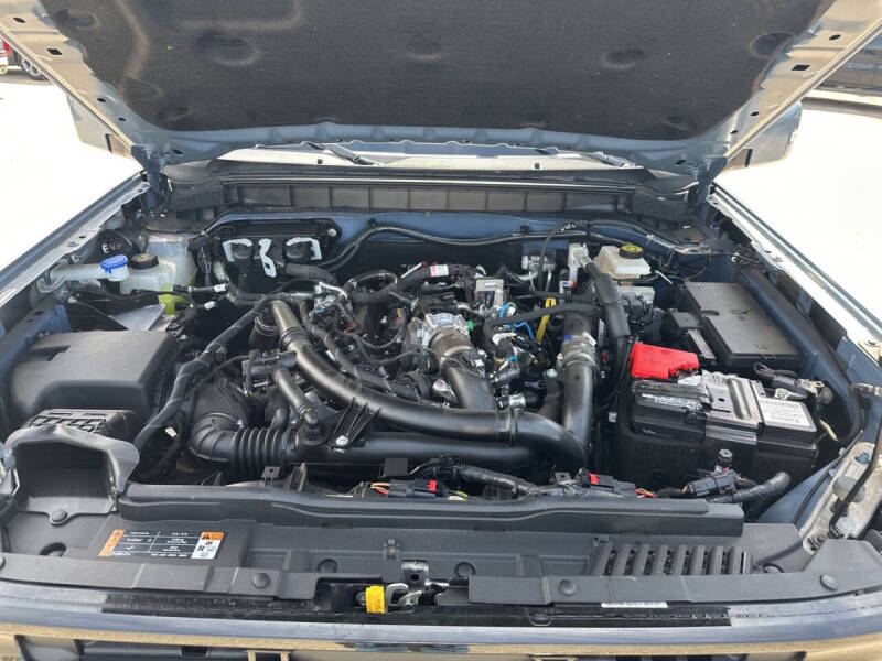 2023 Ford Bronco Outer Banks - Image 37
