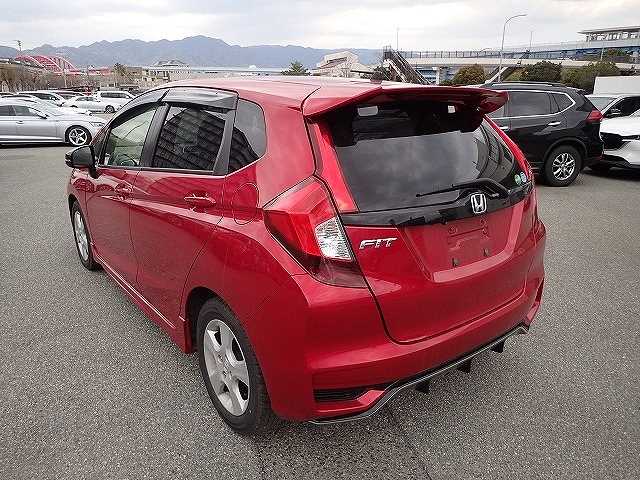 Honda Fit 2018 13G S Honda Sensing - Image 2