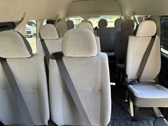 Toyota Hiace Commuter 2025 - Image 5