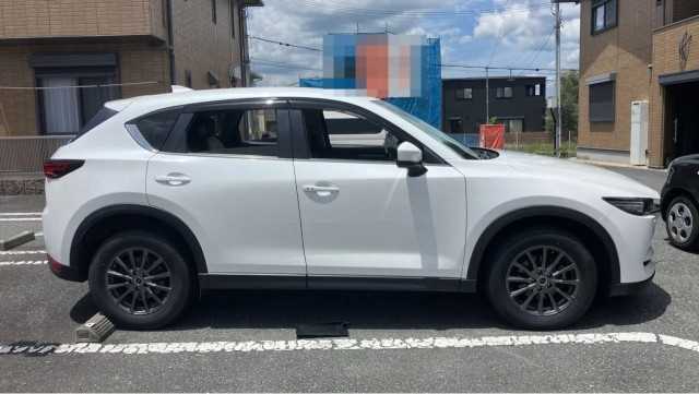 2017 Mazda CX-5 - Image 5