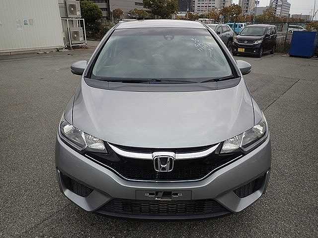 Honda Fit 2016 Hybrid F package - Image 6