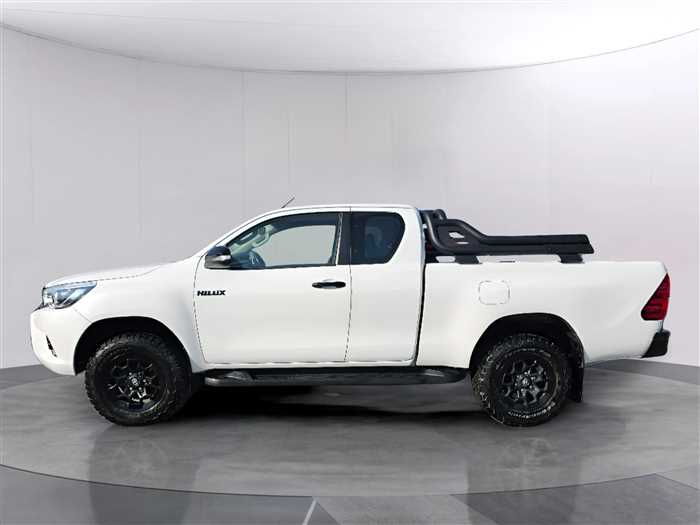 Toyota Hilux 2016 - Image 9