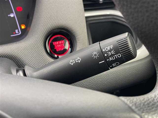 2020 Honda Fit - Image 16