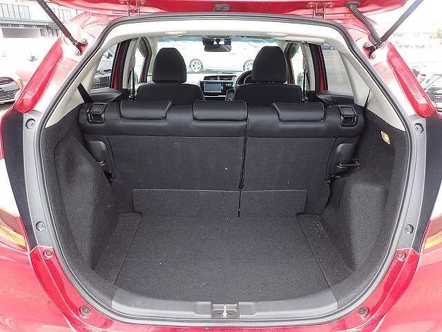 Honda Fit 2018 13G S Honda Sensing - Image 18