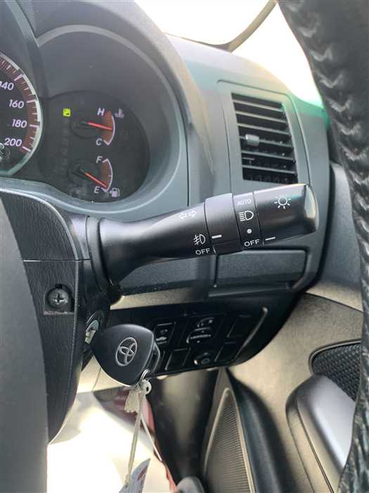 Toyota Hilux 2014 SR5 - Image 20
