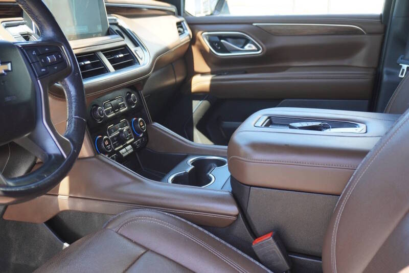 2021 Chevrolet Suburban High Country - Image 33