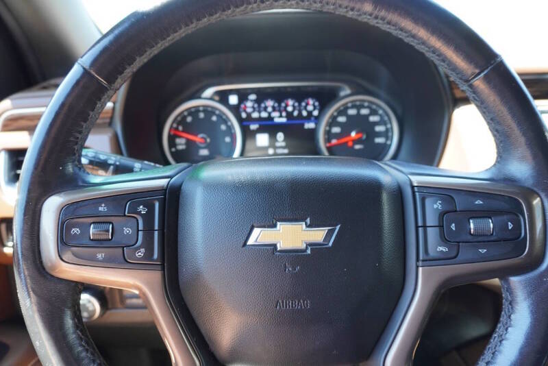 2021 Chevrolet Suburban High Country - Image 35