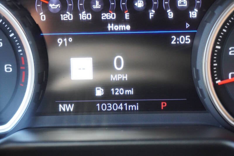 2021 Chevrolet Suburban High Country - Image 36
