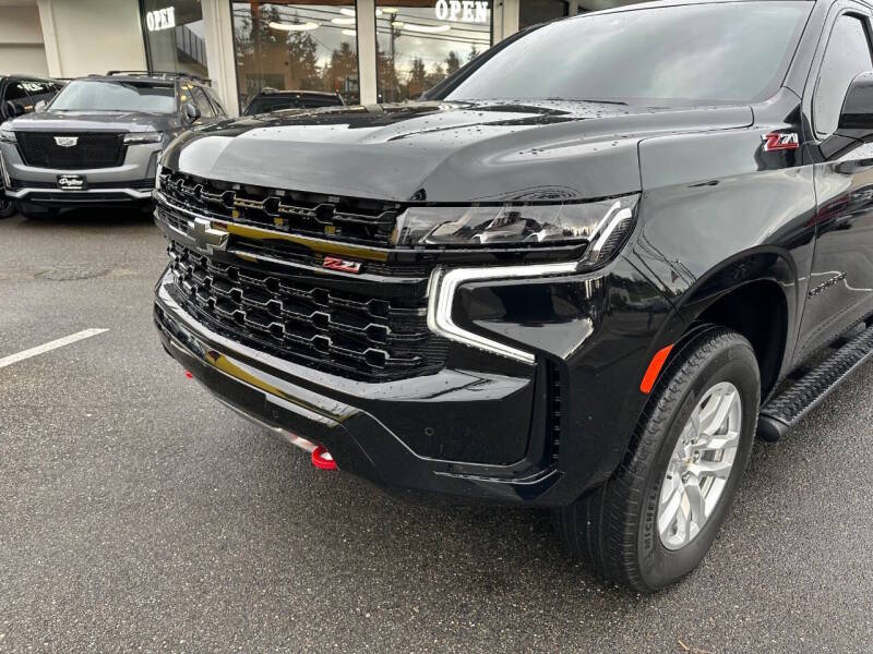 2023 Chevrolet Suburban Z71 - Image 11