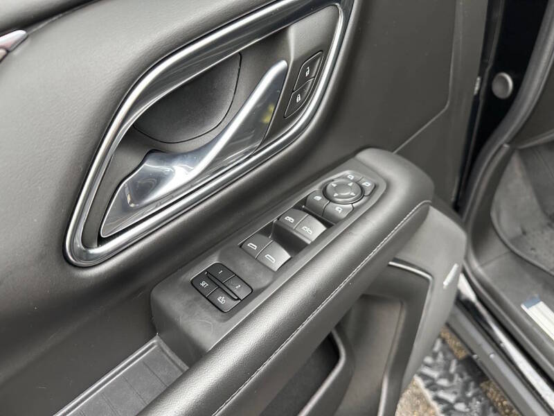 2023 Chevrolet Suburban Z71 - Image 44
