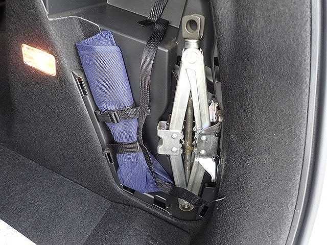 Honda Fit 2016 Hybrid F package - Image 21
