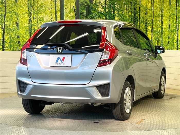 2015 Honda Fit 13G F Package - Image 26
