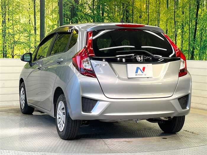2015 Honda Fit 13G F Package - Image 28