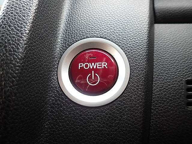 Honda Fit 2016 Hybrid F package - Image 27
