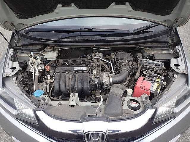Honda Fit 2016 Hybrid F package - Image 29